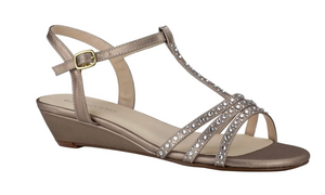 Touch Ups Women's T-Strap Wedge Sandal, Champagne, Size -9 Wide