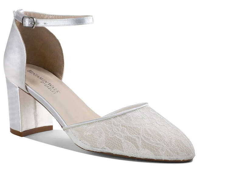 Touch Ups White Lace Block Heel Closed Toe Pumps, White, Size - 7