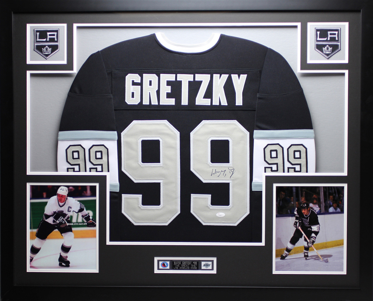 Wayne Gretzky Autographed and Framed Black Kings Jersey