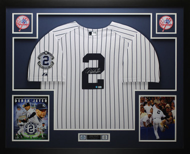 Derek Jeter New York Yankees Autographed Majestic Pinstripe Jersey - M –  Fan Cave