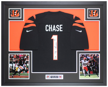 JaMarr Chase Autographed and Framed LSU Tigers Jersey