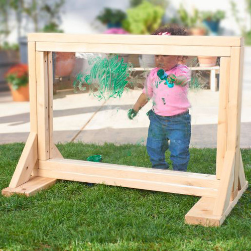 Outdoor Wood Art Easel for Infants and Toddlers