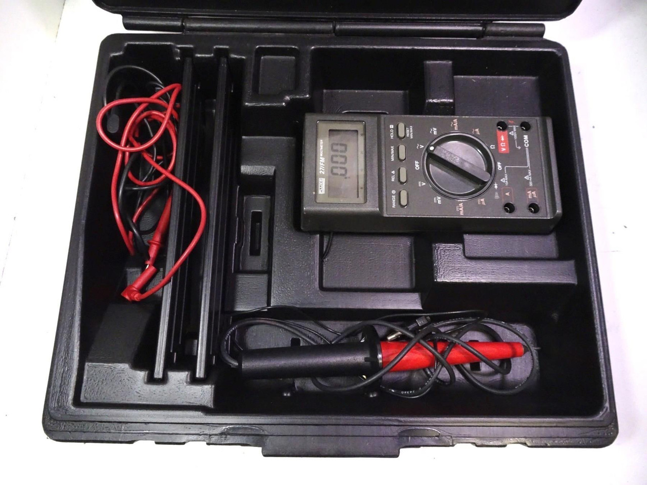 Fluke 27 FM Digital Multimeter w Hard Case -Free Shipping-