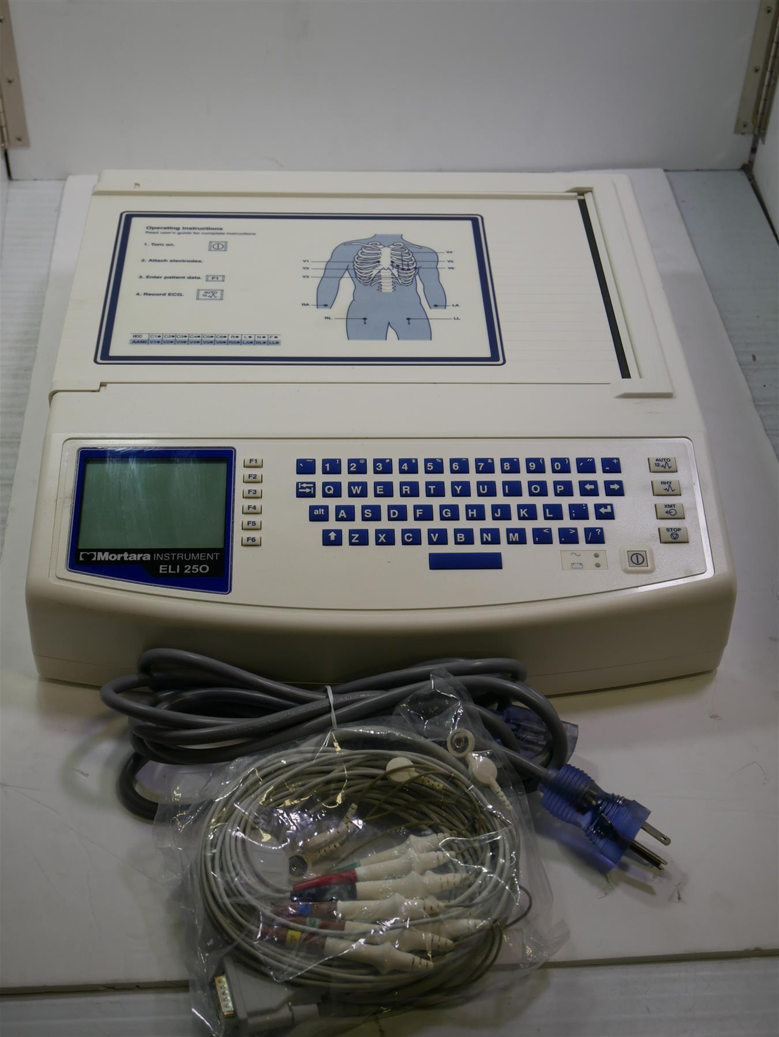 Mortara Instrument ELI 250 EKG Electrocardiograph Machine Free