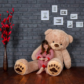 Biggest Teddy Bear! Absolutely Giant Teddy Bear measuring 7 Foot Tall