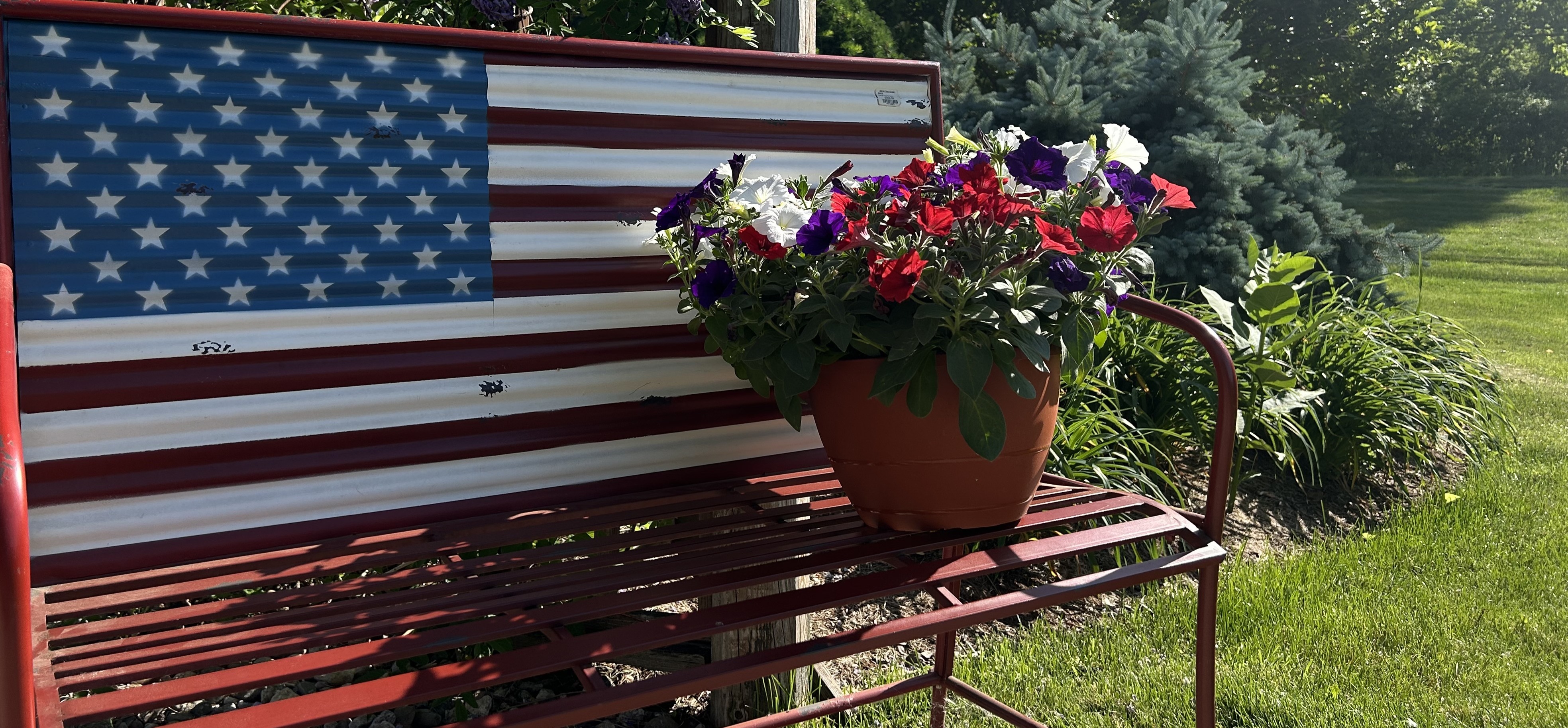 Garden Barn Flag Bench