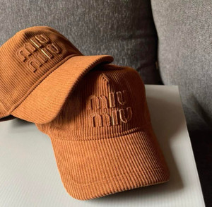 Miu Miu Logo Embroidered Velvet Baseball Cap Brownn