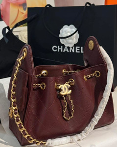 Chanel 25 Small Handbag Grained Calfskin & Gold Tone Metal Burgundy