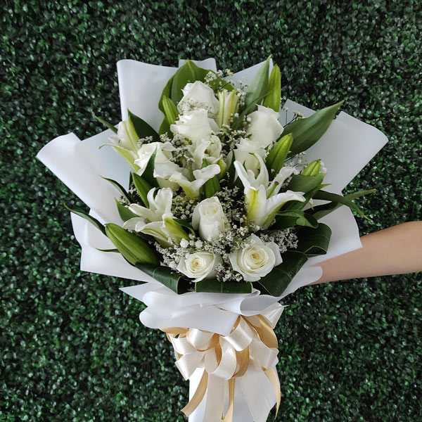 Beautiful Mixed White Lily & White Rose Bouquet