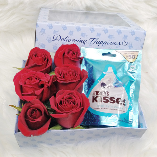 Romantic Roses and Hershey's Chocolates in a Box Valentine's Day Gift ...