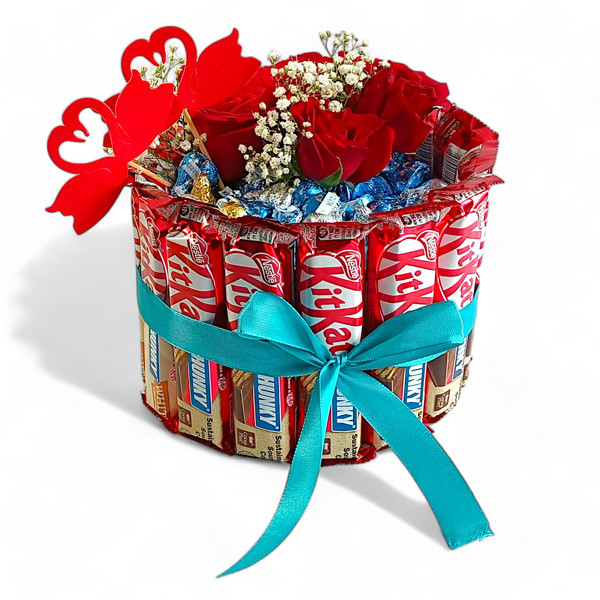 Rose-Adorned Kitkat Chocolate Bundle Birthdays Gift to Nepal | Giftmandu