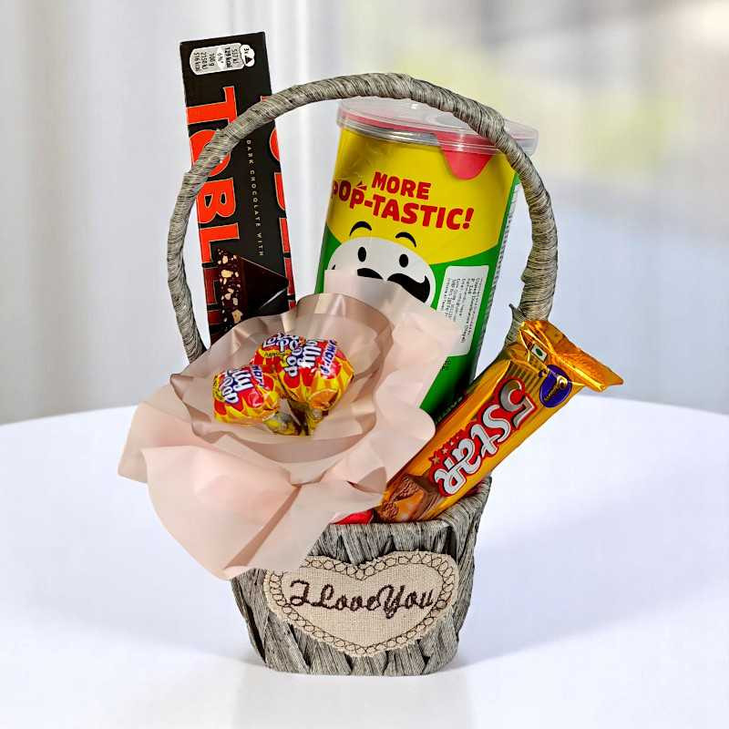 Sweet And Savory Treat Basket Gift Hampers Gift to Nepal | Giftmandu