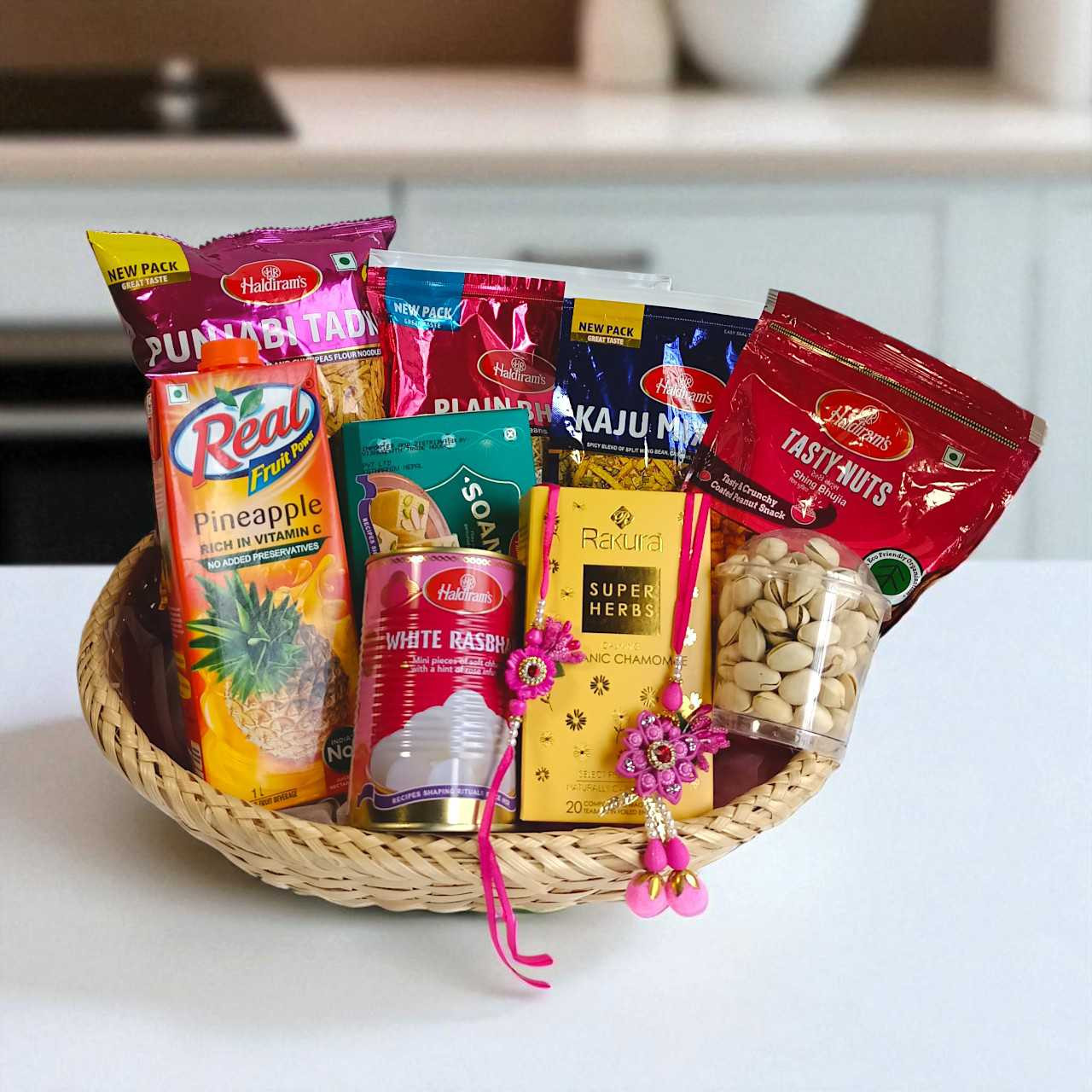 Raksha Bandhan Gift Basket for Bhaiya & Bhabhi with Snacks, Mithai ...