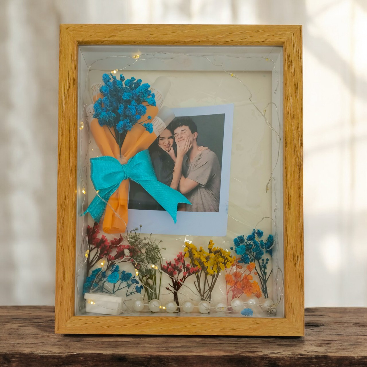 LED Lights with Dry Gypsy & Photo Inside Frame