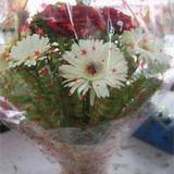 Lovely Red Roses White Gerbera Basket