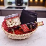 JW Red Label 200ml, Pistachio & Wallet Basket Hamper