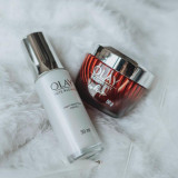 Olay Whips Power Duo Glow Up (Regenerist Whip and White Radiance Light Perfecting Essence) Set