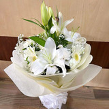Beautiful Mixed White Flower Bouquet
