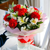Mesmerising Bunch of Red Carnations & Alstroemeria Flowers