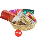 Johnnie Walker Red Label Whisky with Namkeens, Pringles and Dry Nuts Pouch with Company Logo