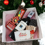 Gato Negro Merlot 750ml with Drynuts and Xmas Decor Hamper
