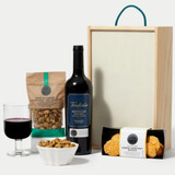 Red Wine & Nibbles Gift Box (UK Delivery Only) Red Wine & Nibbles Gift Box (UK Delivery Only)