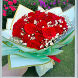 Blooming 25 Roses Elegance