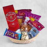 Dad's Gift: Savory Snacks with Dry Nuts and Whisky