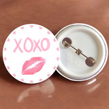Sweet XOXO Badge – Perfect for Spreading Love