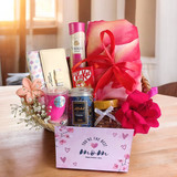 Unwrap Joy this Mother’s Day: Wallet, Perfume, Saree, & Dry Nuts Unwrap Joy this Mother’s Day: Wallet, Perfume, Saree, & Dry Nuts