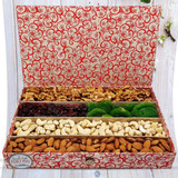 Assorted Dried Fruits and Nuts Gift Box