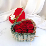 Elegant Gift Set With Fresh Roses & Cash NKS-934