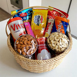 Snacks & Sweet Gift Combo with Horlicks, Viva & Mithai JNK-4319
