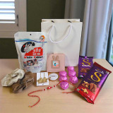 Rakhi Return Gift for Sister with Sweet Treats & Stylish Accessories JNK-4364