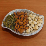 Mix Dry Nuts in Curve Shape Gift Tray SK-703