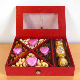 Premium Dry Nuts & Chocolates Gift Box JNK-4749