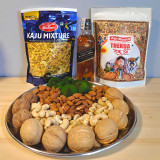 Classic Festive Hamper With Whisky & Snacks SK-981