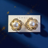 Golden Flower with Pearl Decor Earrings JR-308
