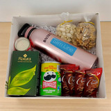Premium Gift Box with Dry Nuts & Rakura Tea JNK-5239