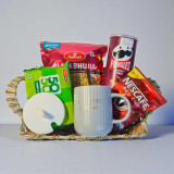 Snacks Gift Basket with Mug JNK-5378
