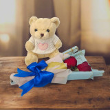 Cream Teddy with Love T-Shirt & Two Red Roses Gift Set HSL-204