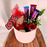 Special Valentine Love Basket with Roses, Chocolates & Scented Candle