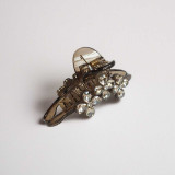 Stunning Floral Design Grey Hair Clip HC-272