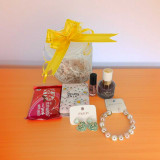 Accessories & Chocolate for Her JNK-6416