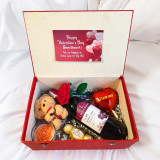 Love & Delight Valentine Gift Box