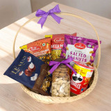 Snacks Gift Basket with Dry Nuts & Chocolates JNK-6930