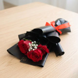 Elegant 3 Red Roses Bouquet with Gypsy