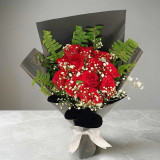 12 Romantic Red Rose With Gypsy Bouquet SK-2662