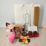 Beauty Essentials Gift Set with Accessories & Makeup JNK-7176