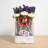 Cutie Pie Gift Bag with Dry Statice & Crochet Roses JNK-7198